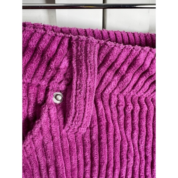 Urban Outfitters BDG Corduroy Raw Hem Mini Skirt Women's Size Small Fuchsia - Picture 6 of 9